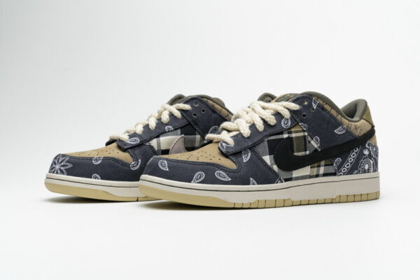 Nike SB Dunk Low Travis Scott CT5053-001