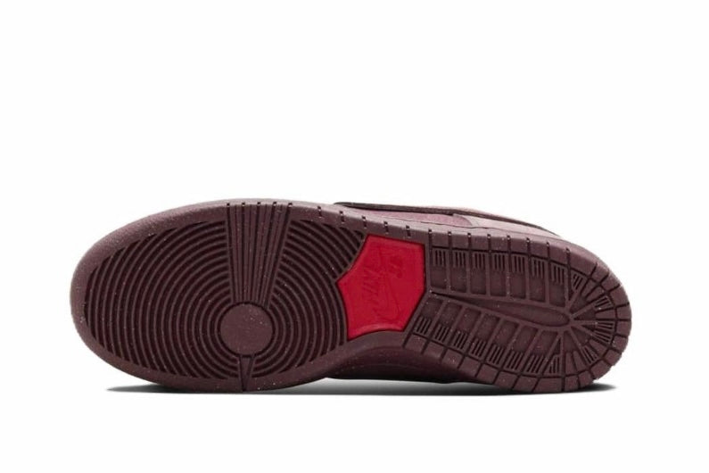 Nike Dunk SB Low “City of Love” 2024 Red FN0619-600