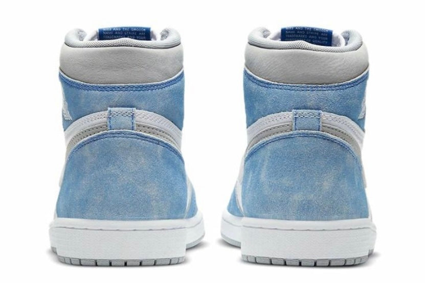 Air Jordan 1 High OG Hyper Royal 555088-402