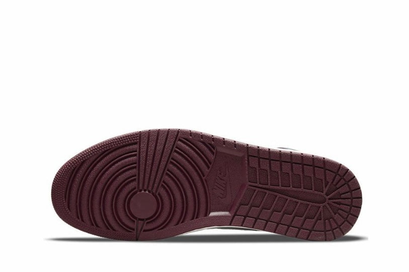 Jordan 1 Retro High OG Bordeaux 555088-611