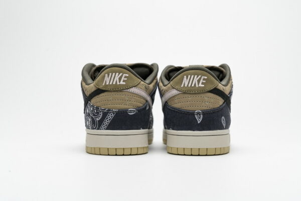 Nike SB Dunk Low Travis Scott CT5053-001