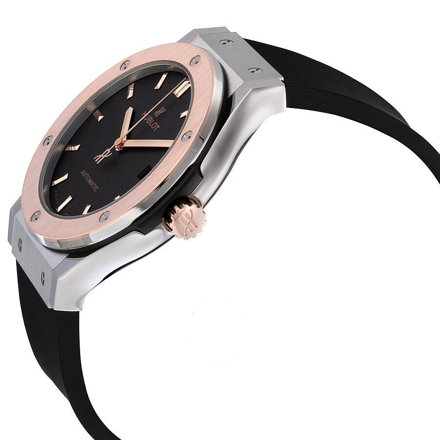 Hublot Classic Fusion Black Dial Black Rubber Men's Watch Item No. 511.NO.1181.RX