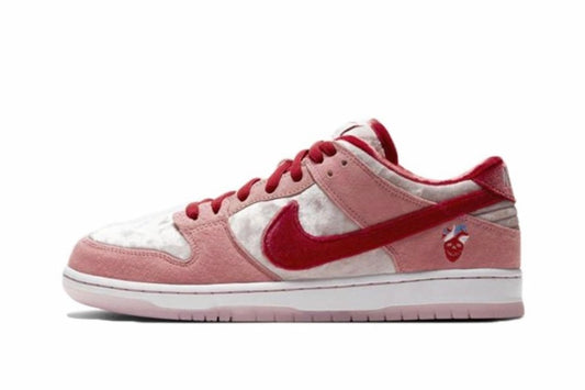 Nike SB Dunk Low StrangeLove Skateboards (special box)CT2552-800